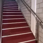Garni *